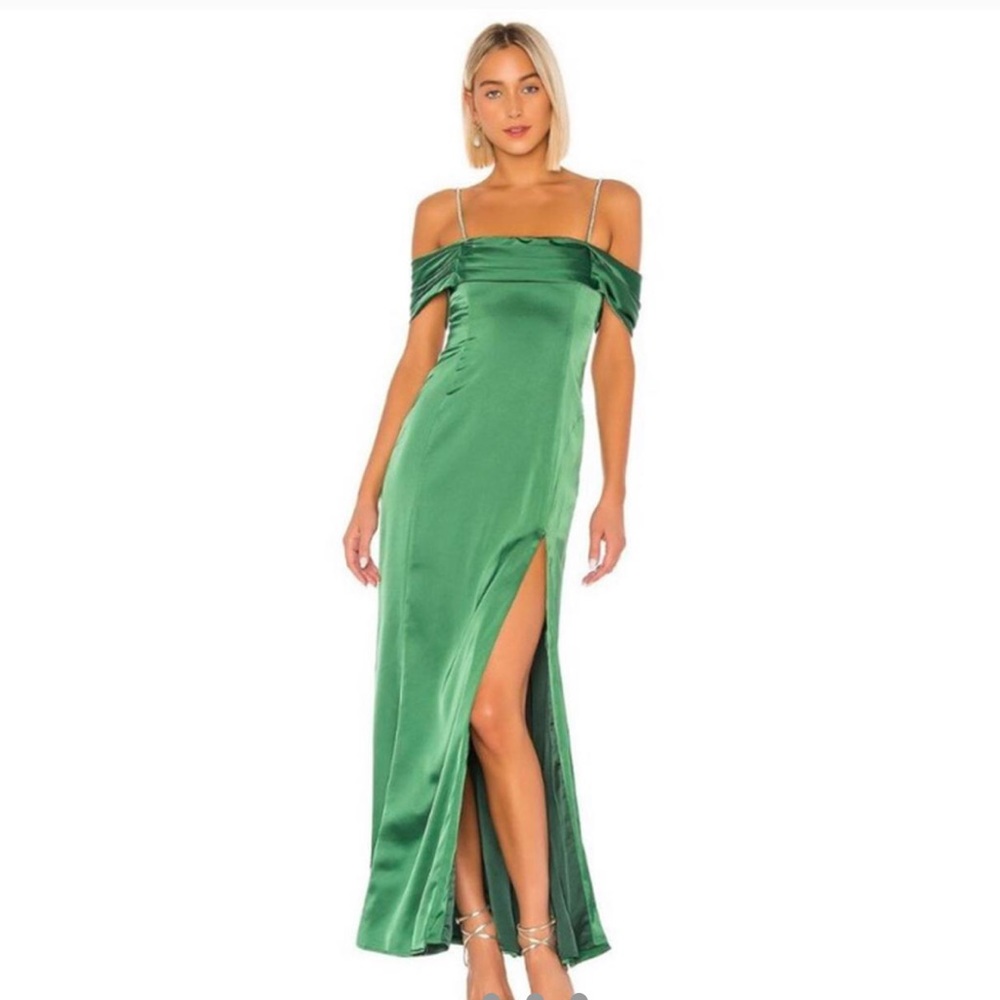 New and unworn majorelle revolve Mitchell gown